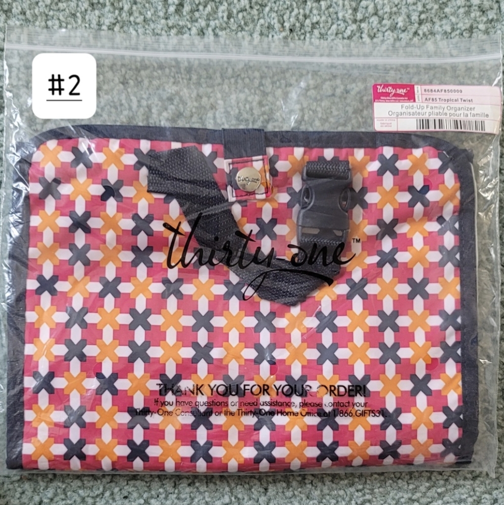 Thirty-One Fold Up Family Organizer